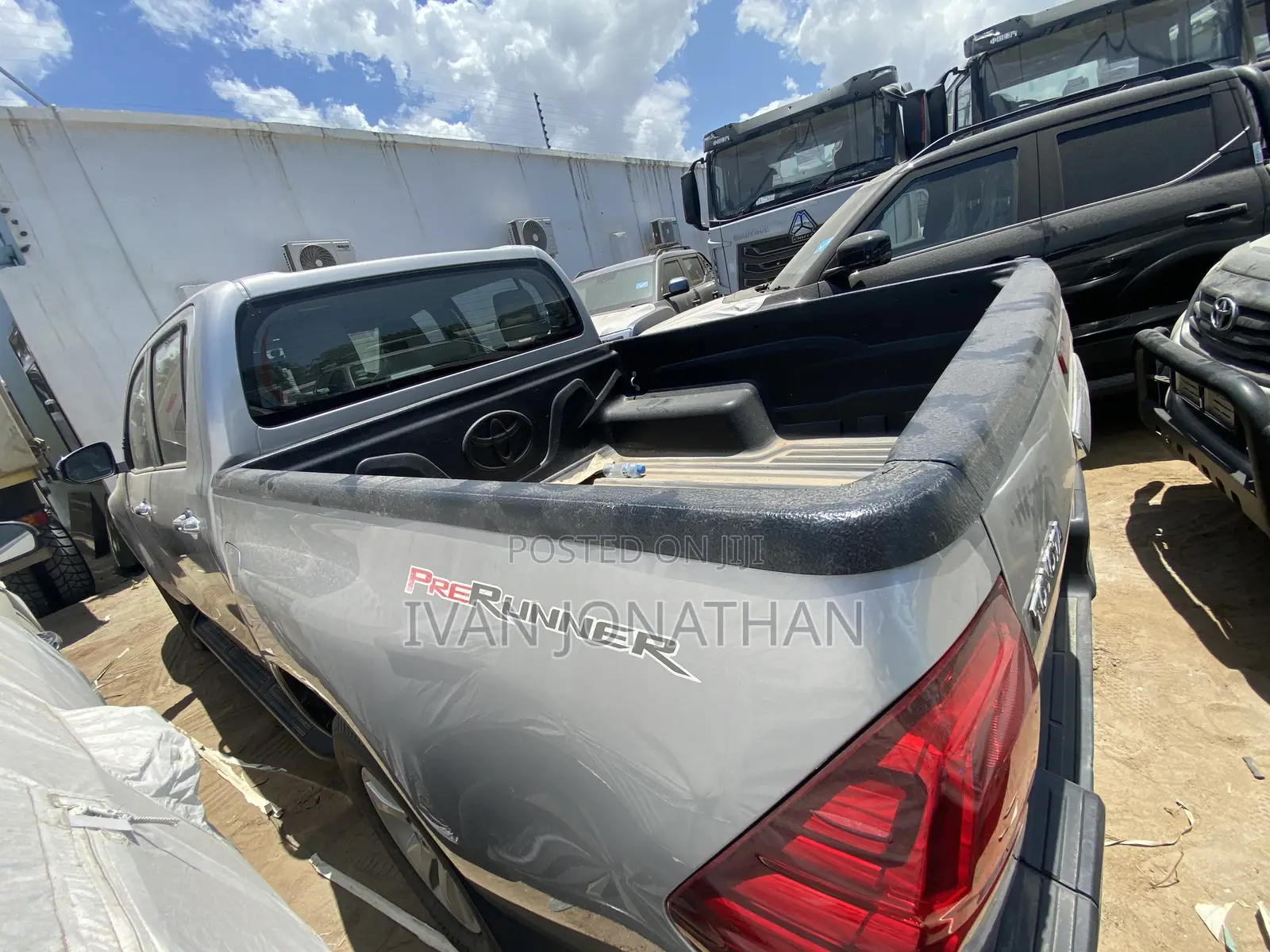 Toyota Hilux Rogue 4x4 2018 Silver