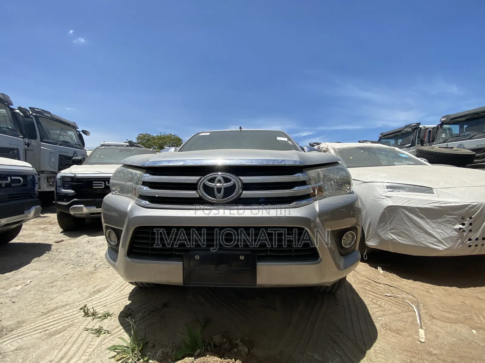 Toyota Hilux Rogue 4x4 2018 Silver