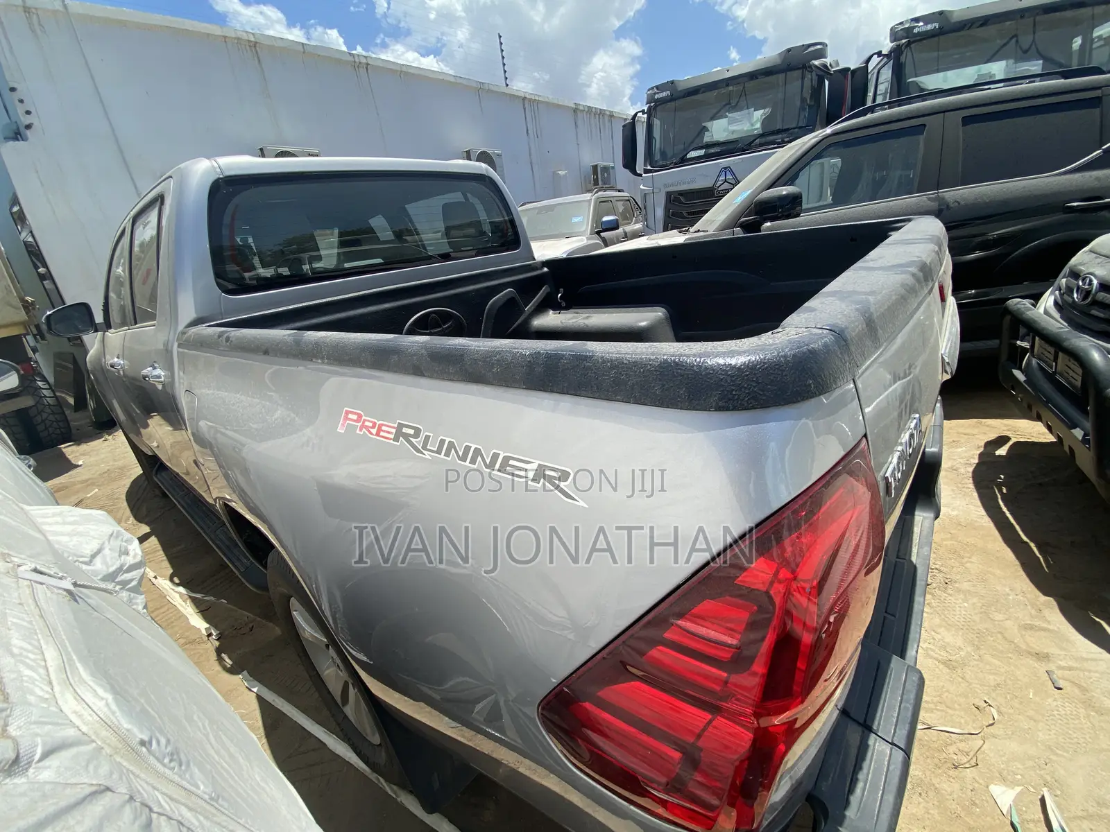 Toyota Hilux Rogue 4x4 2018 Silver