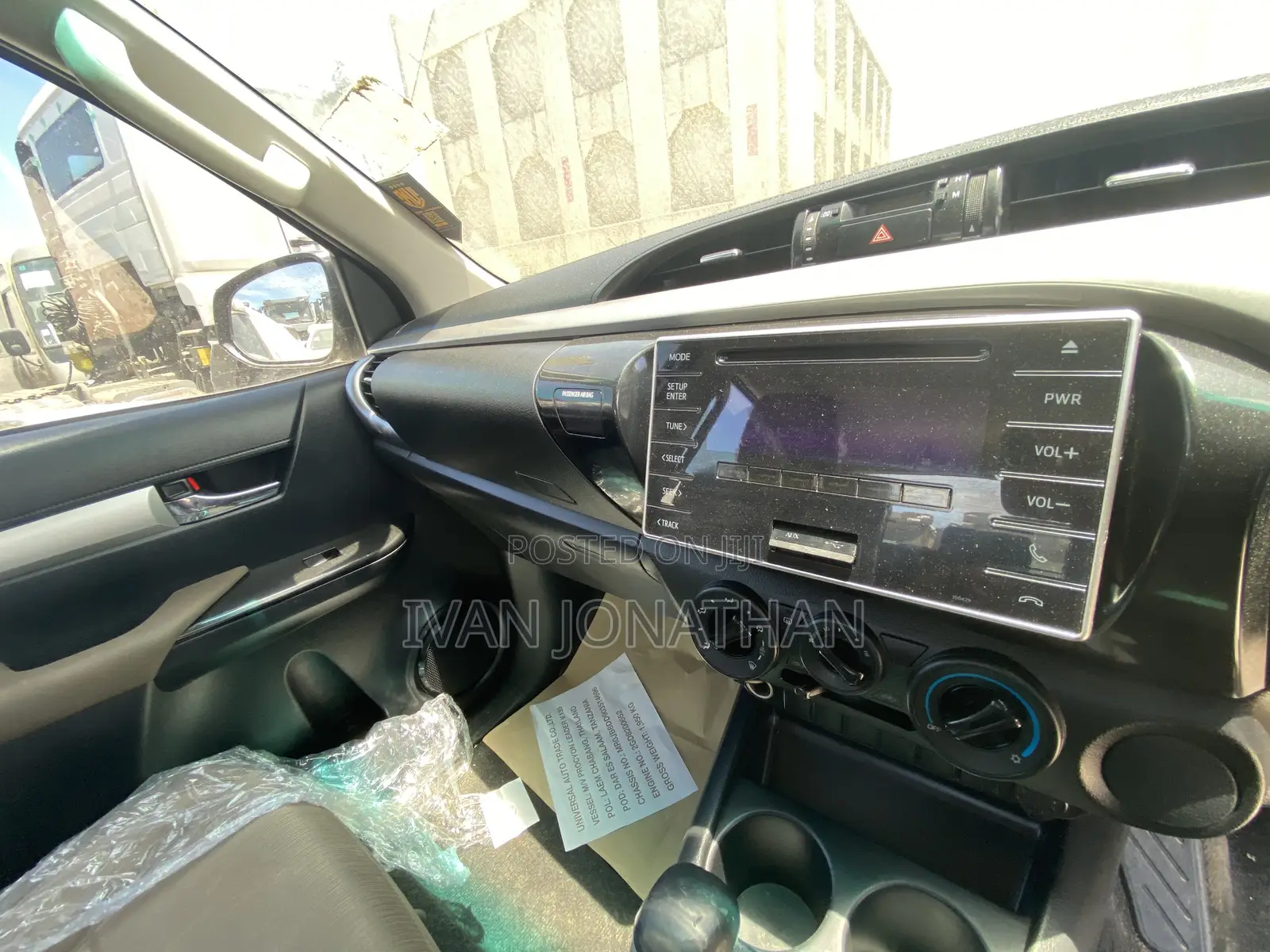 Toyota Hilux Rogue 4x4 2018 Silver
