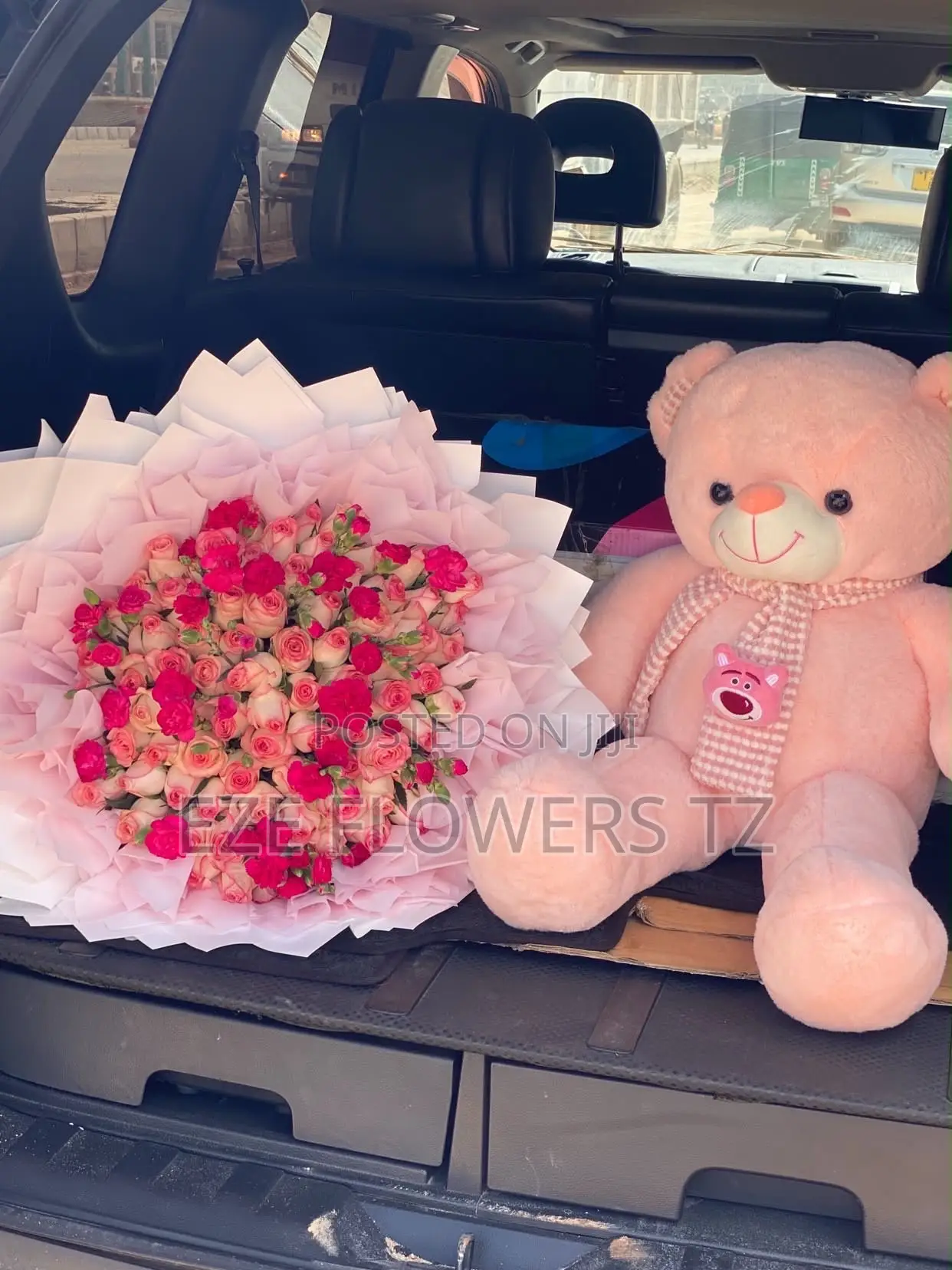 Freshflowers and Gift