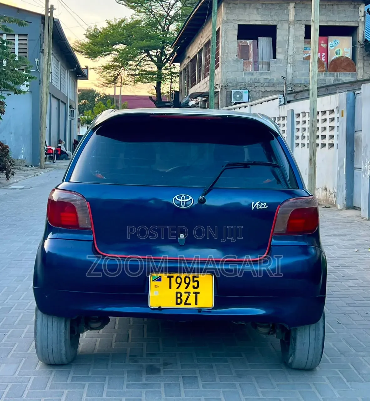 Toyota Vitz 2002 Blue