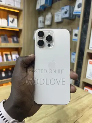 Apple iPhone 16 Pro Max 256 GB Gold