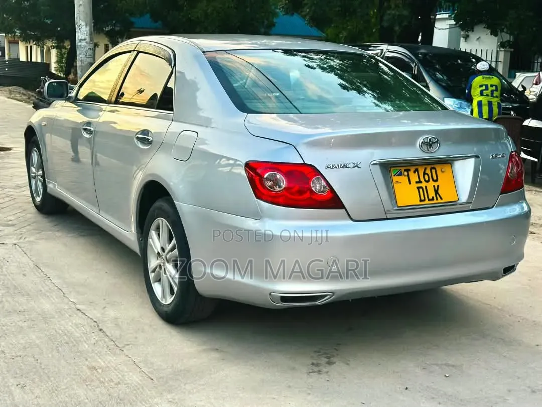 Toyota Mark X 2006 Silver