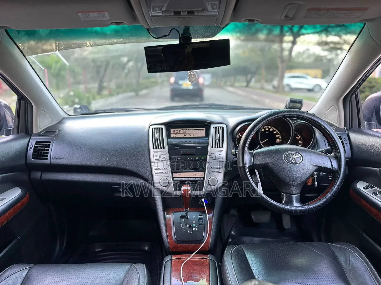 Toyota Harrier 2005 Gray