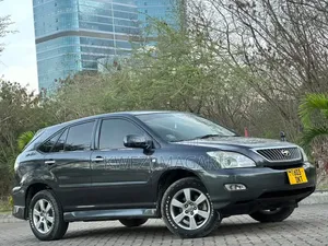 Toyota Harrier 2005 Gray