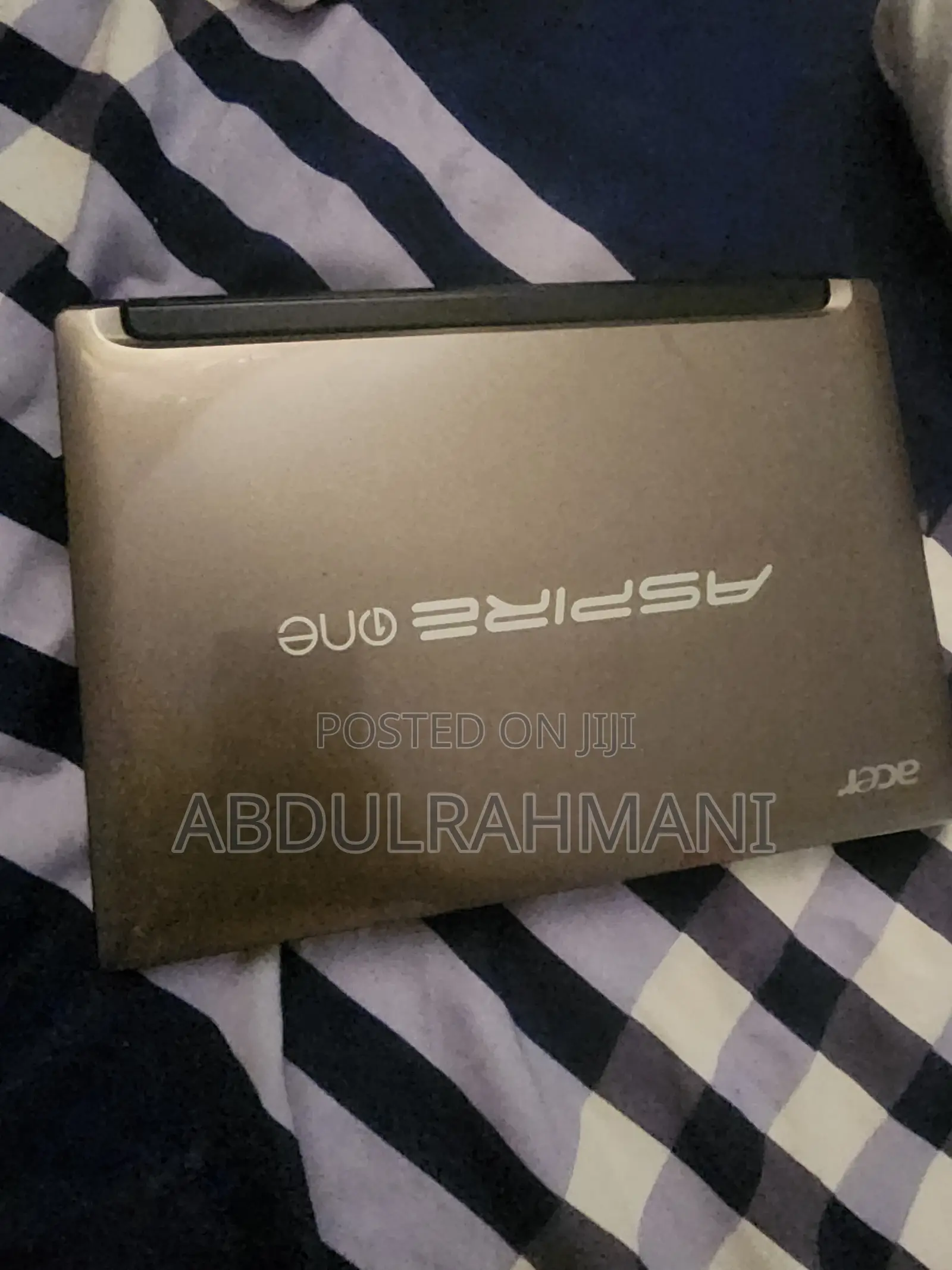 Laptop Acer Aspire 1 2GB Intel Core i3 HDD+SSD 140GB