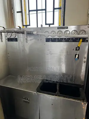 Machine Ya Kuzalisha Maji Safi Ya Kunywa Inauzwa