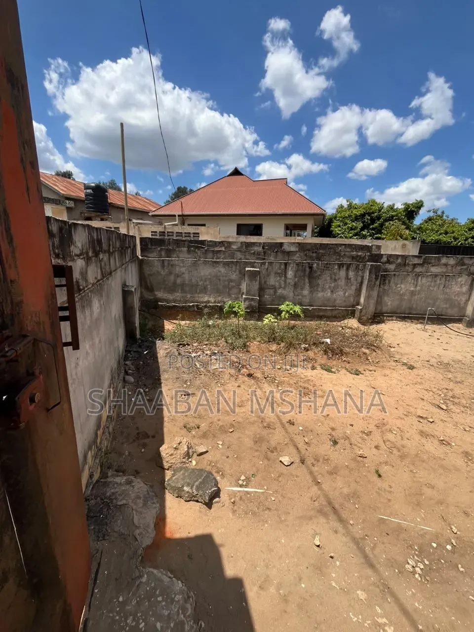 5bdrm House in Private Property, Segerea for sale