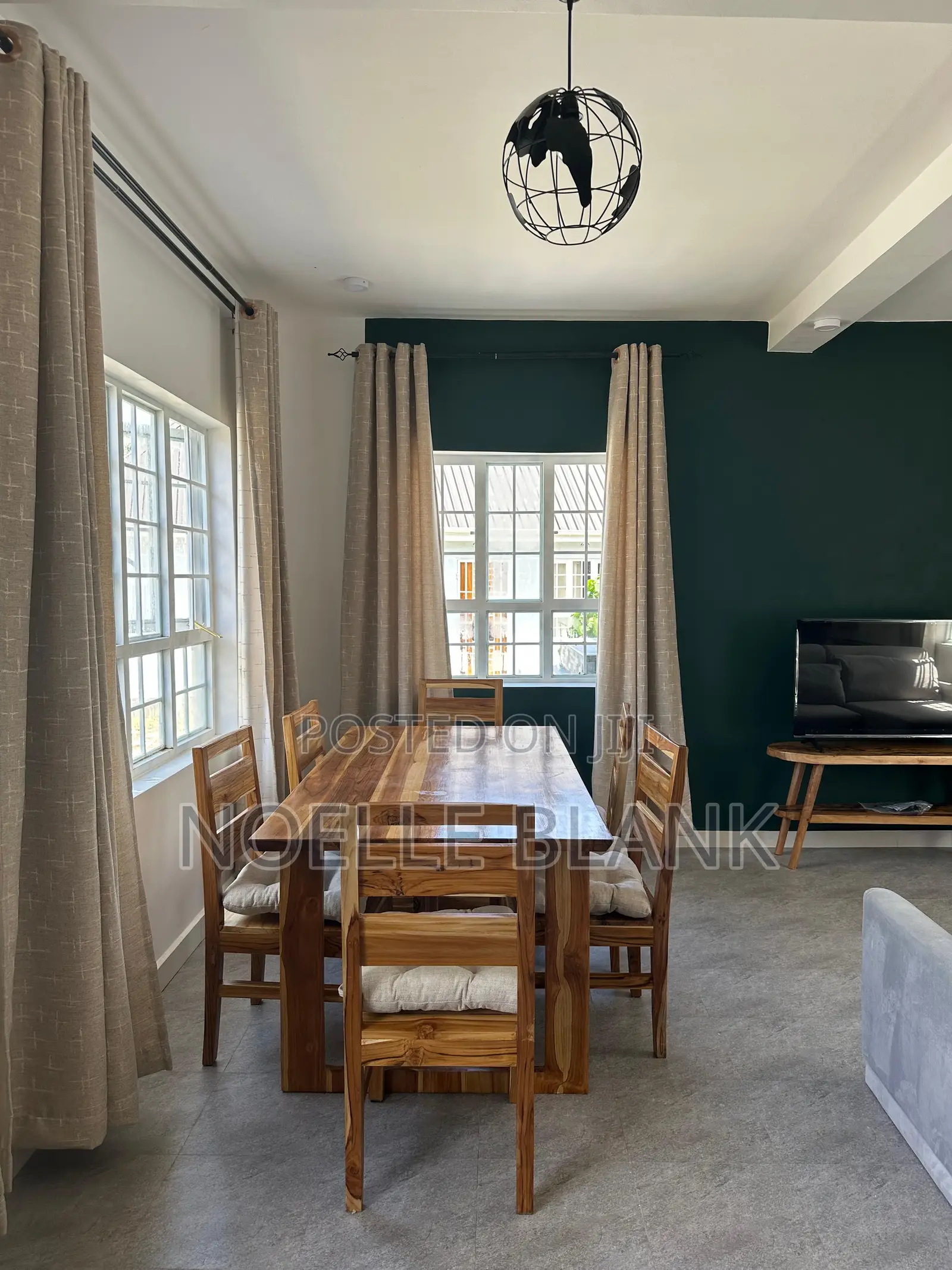 Furnished 2bdrm House in Central Business Area for rent
