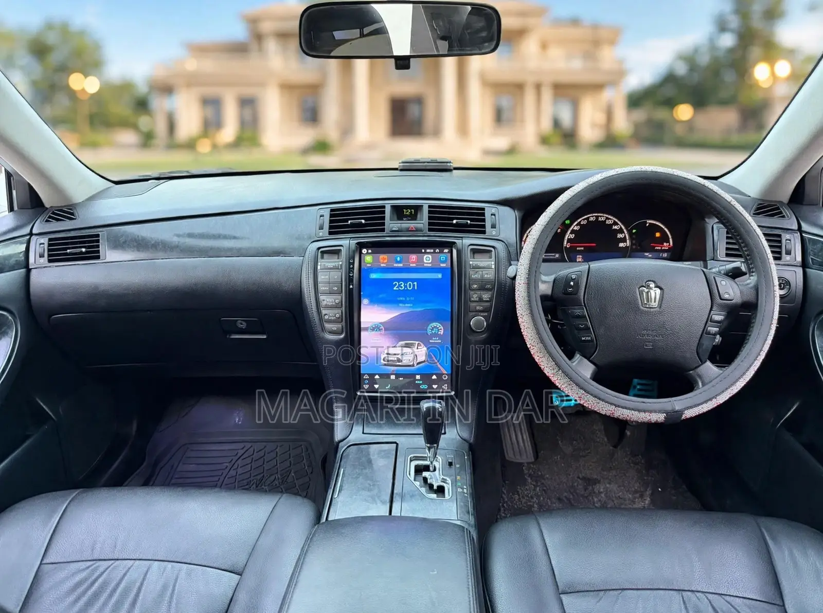 Toyota Crown 2007 White
