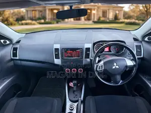 Mitsubishi Outlander 2008 Black