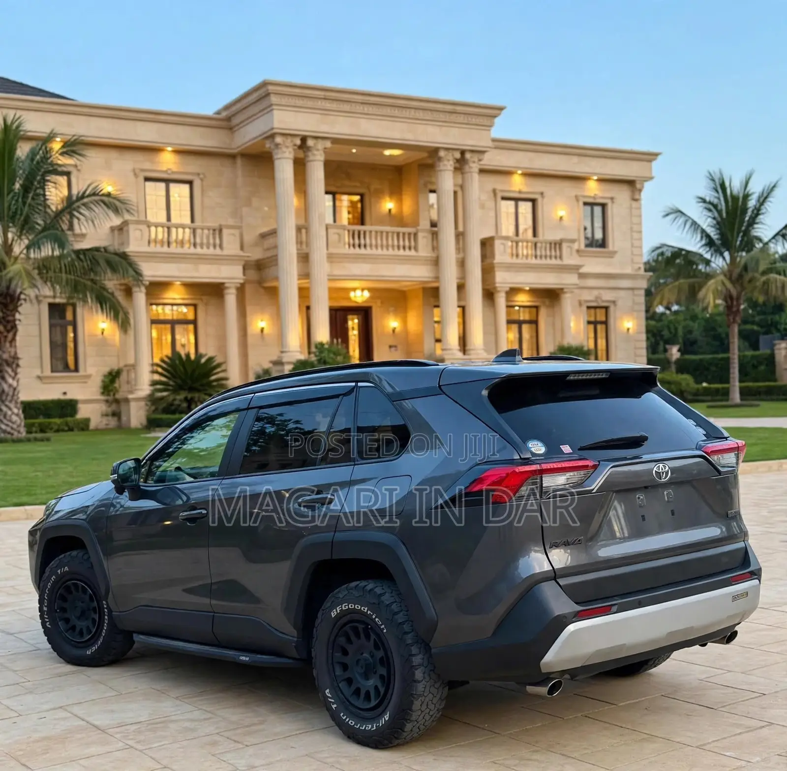Toyota RAV4 2021 Gray