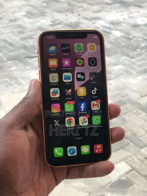 Apple iPhone XR 128 GB Orange