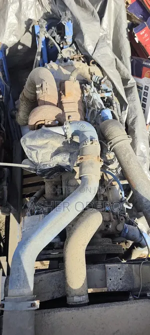 Engine & Transmission Unit for Boats & Ships:Engine Na Gearbox Ya Meli