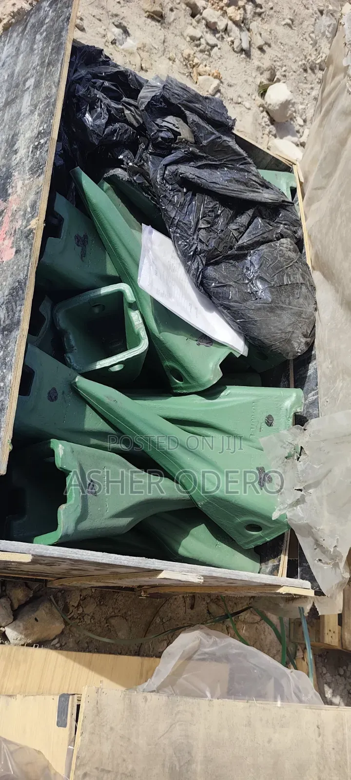 Shantui Excavators Brand New in Parts