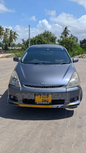 Toyota Wish 2004 Gray