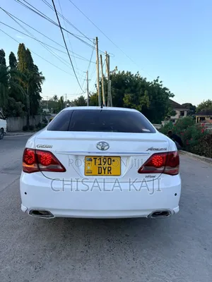 Toyota Crown 2009 White