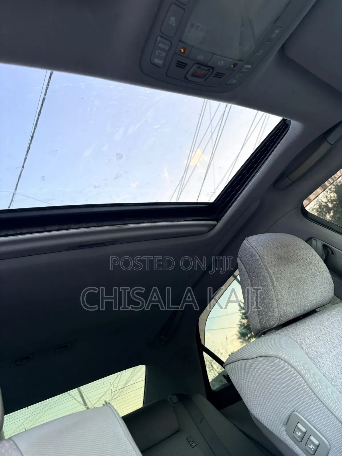 Toyota Crown 2009 White