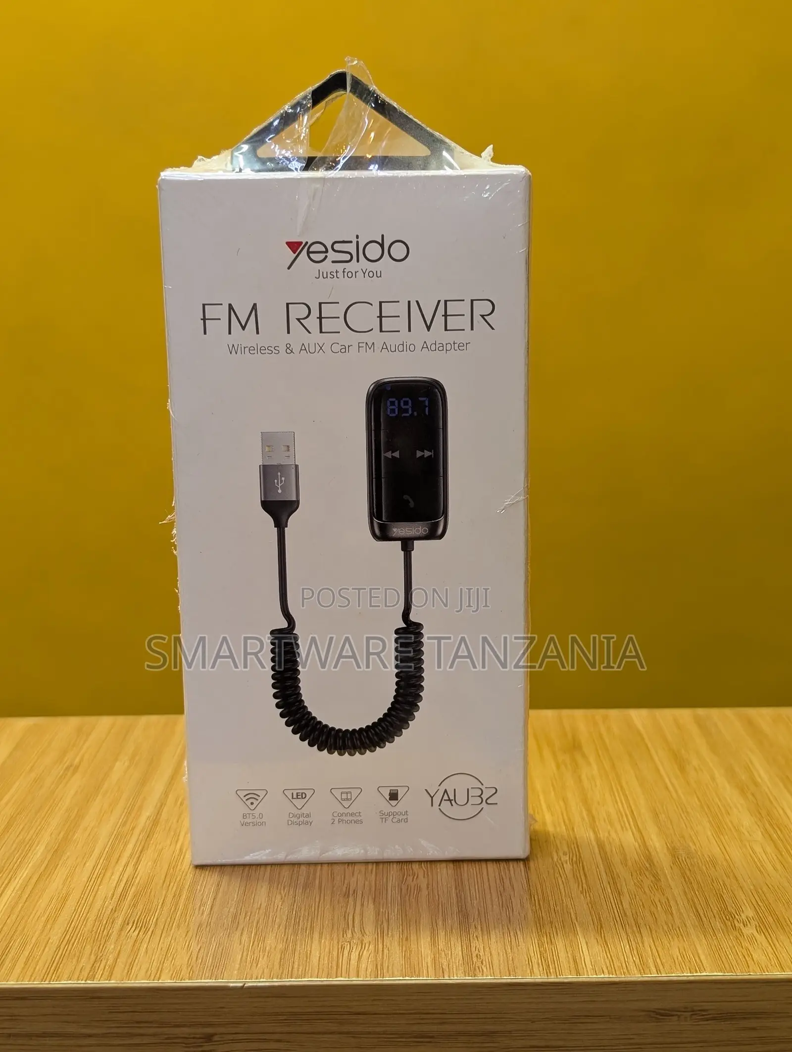 Yesido FM Receiver Wireless & AUX Car Audio Adapter USB Power, 89.7MHz
