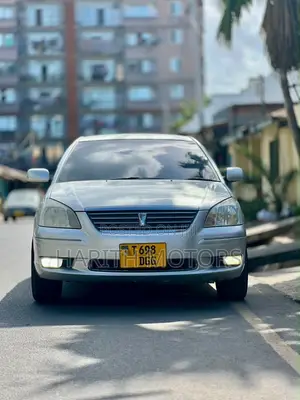 Toyota Premio 2004 Silver