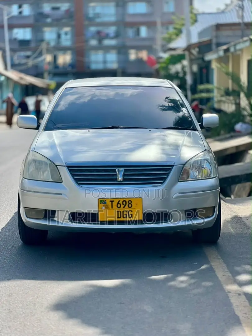 Toyota Premio 2004 Silver