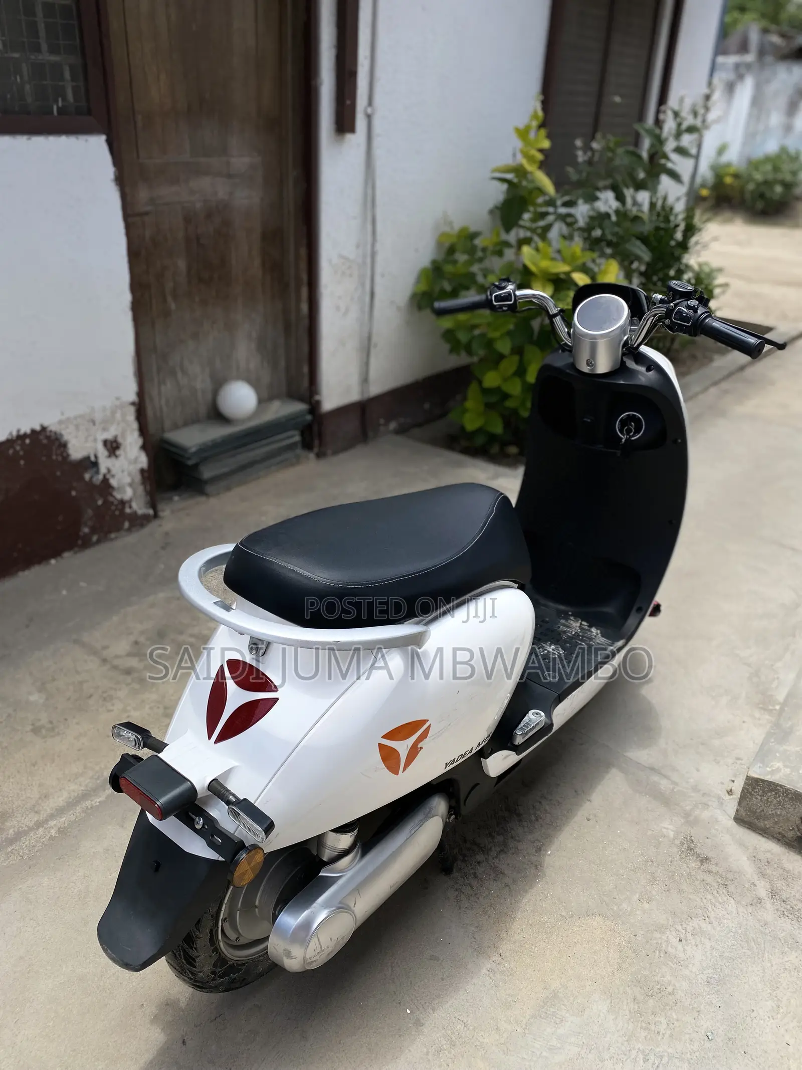 Yadea 8S200 2023 White