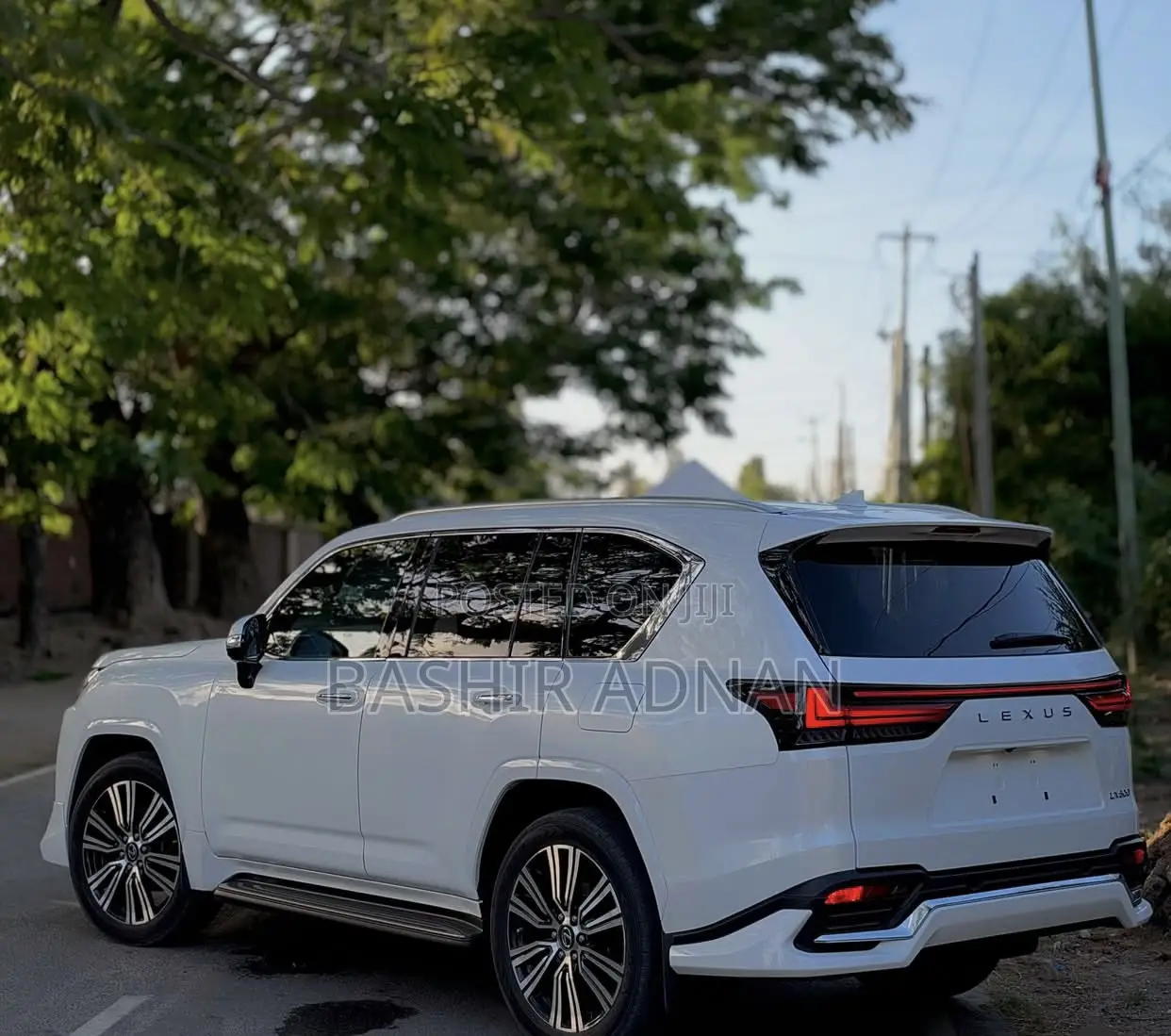 Lexus LX 600 2023 White