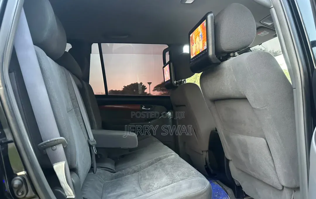 Toyota Land Cruiser Prado 2006 Black