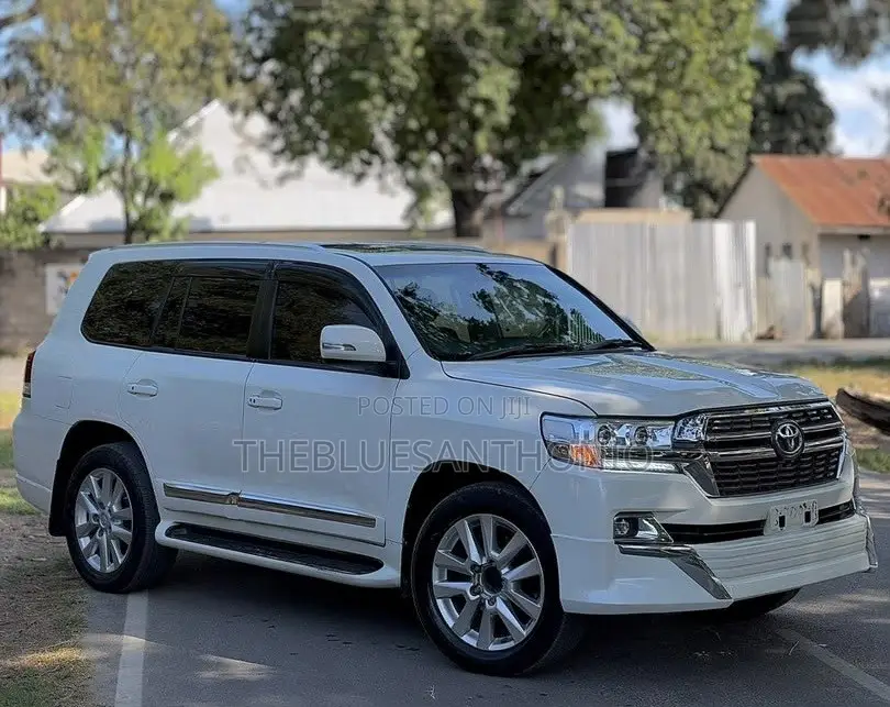 Toyota Land Cruiser 4.5 V8 VXR 2014 Pearl
