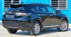Toyota Harrier 2.0 2016 Gray