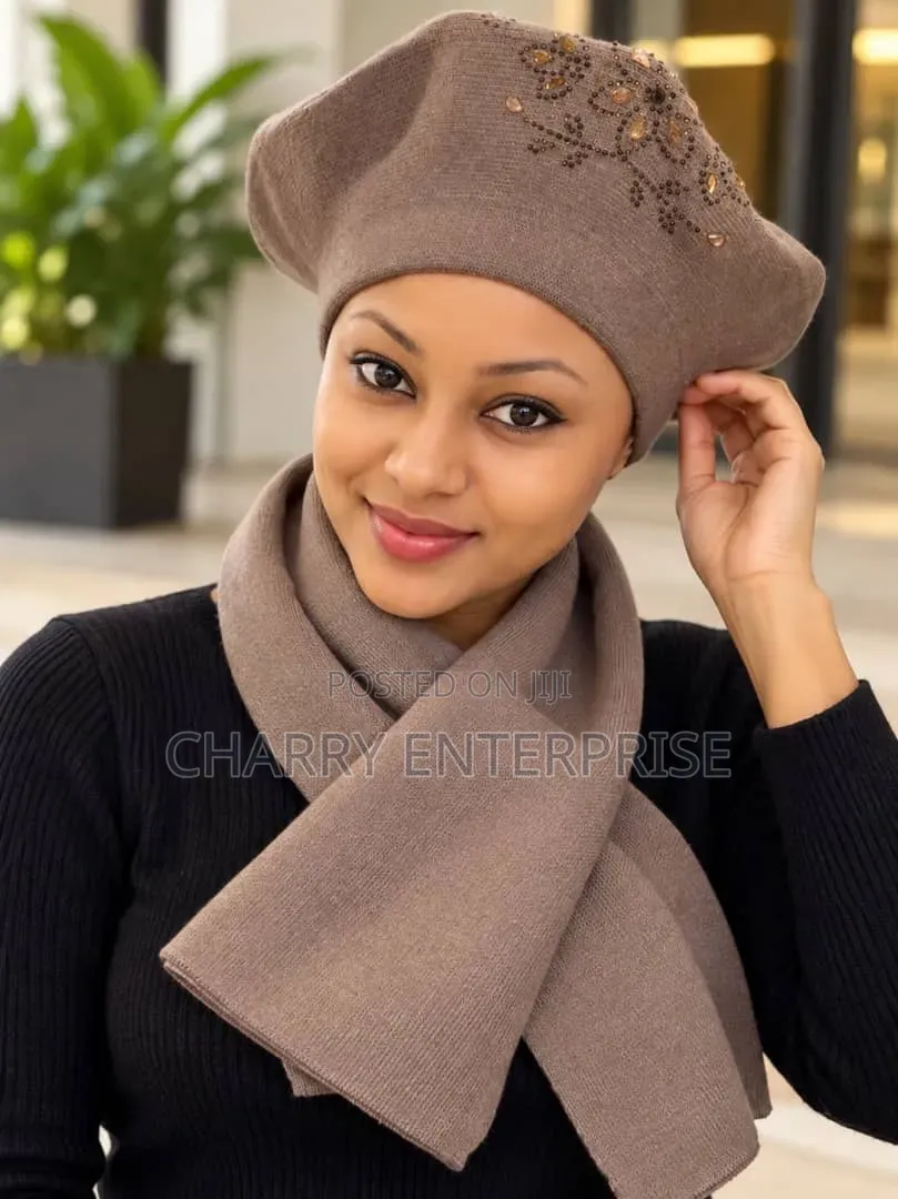 Best Style Beret and Knitted Scarf Full Set Hat & Scarf Kijuba Classic