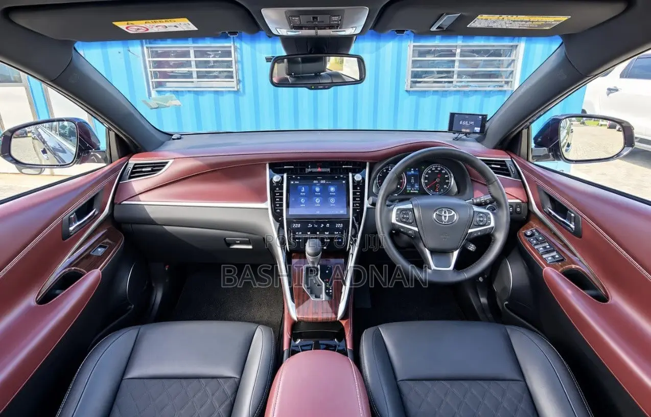 Toyota Harrier Progress Metal & Leather 2016 Matt Black