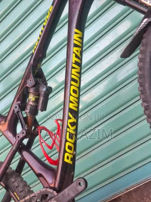 Rocky Mountain Altitude Full Suspension MTB 27.5