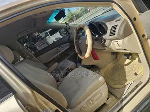 Toyota Harrier 2.4 2006 Gold