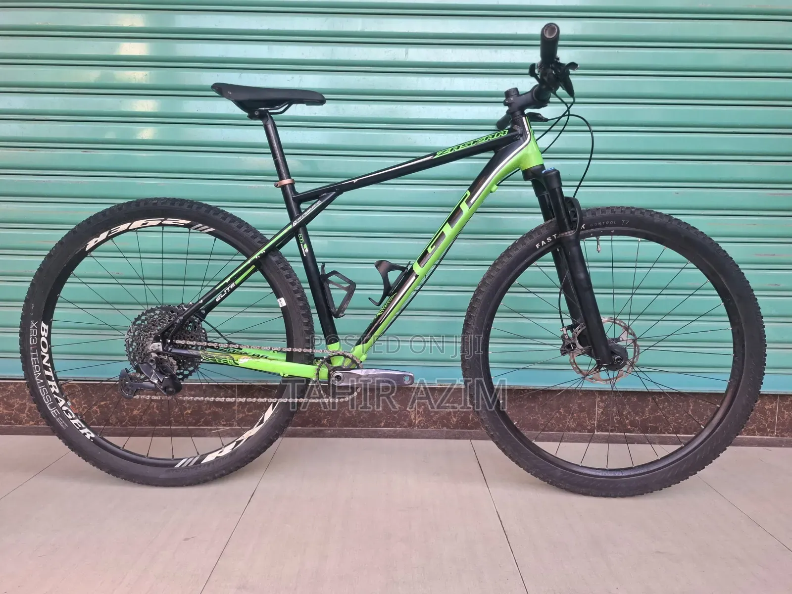 GT Zaskar 29” Mountain Bike.
