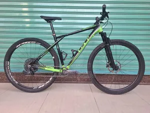 GT Zaskar 29” Mountain Bike.