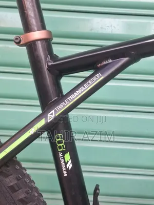 GT Zaskar 29” Mountain Bike.