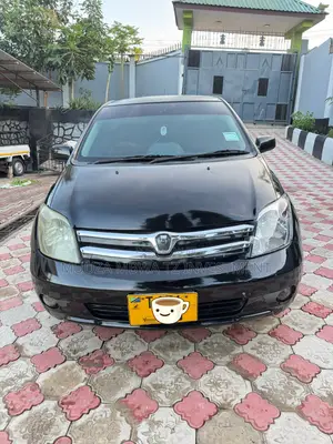 Toyota IST 2005 Black