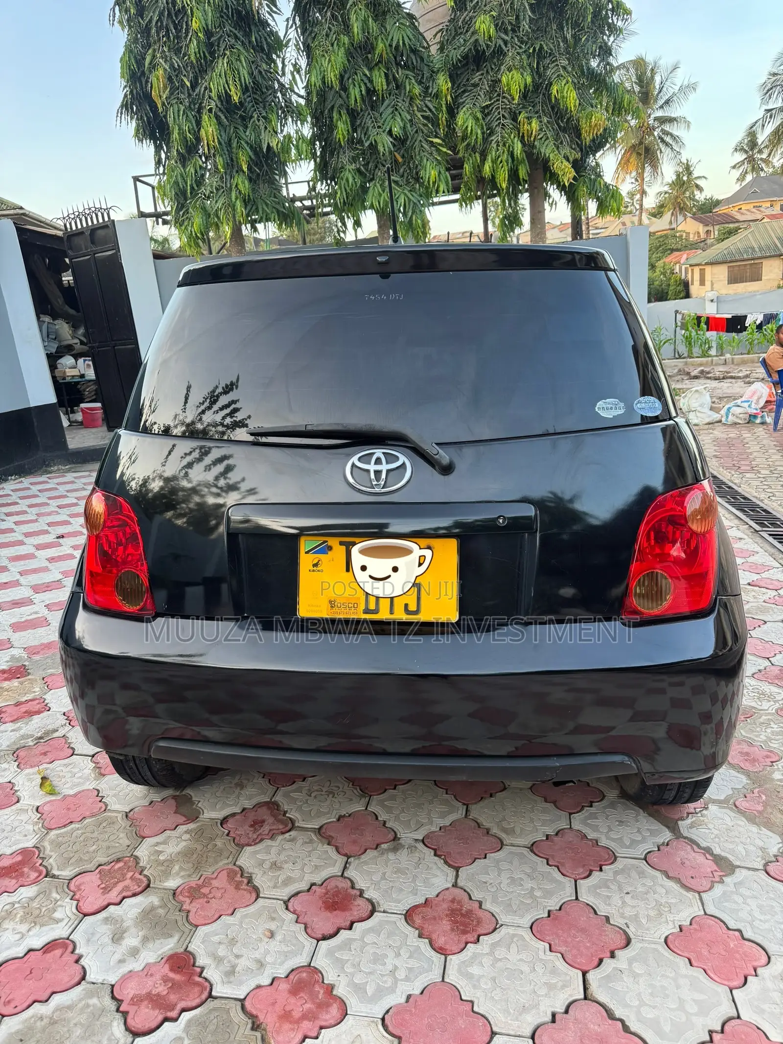 Toyota IST 2005 Black