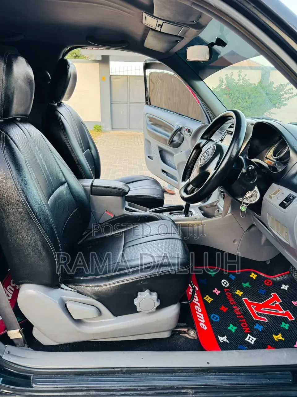 Toyota RAV4 2004 Black