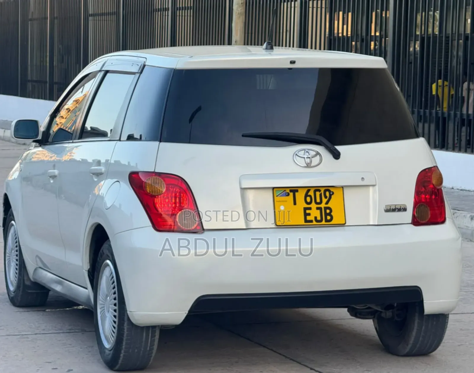 Toyota IST 2005 White