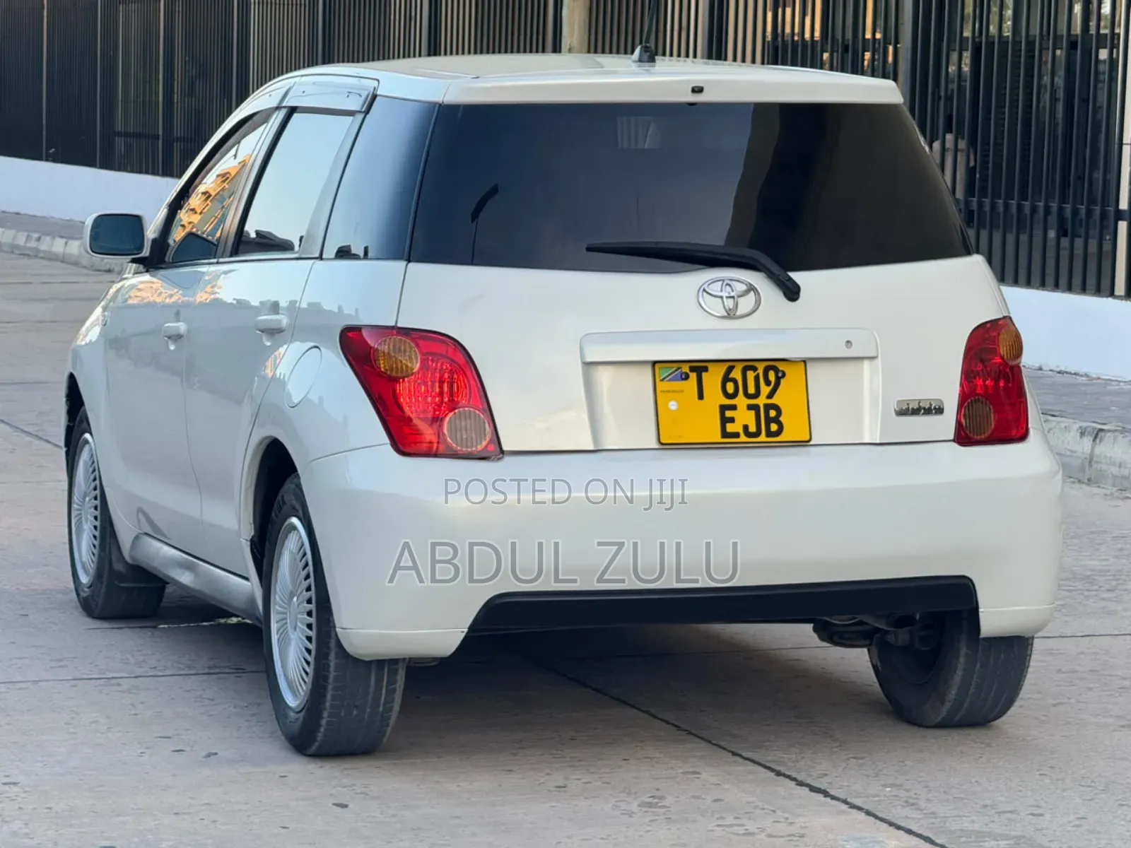Toyota IST 2005 White