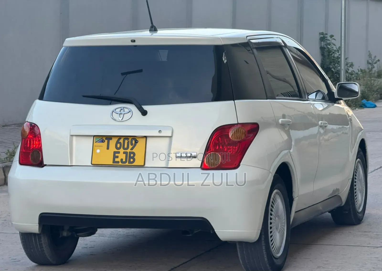 Toyota IST 2005 White