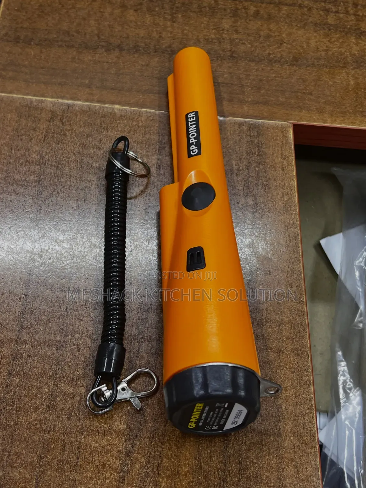 GP Hand Held Gold Detector 360. Kifaa Chakutafutia Dhahabu