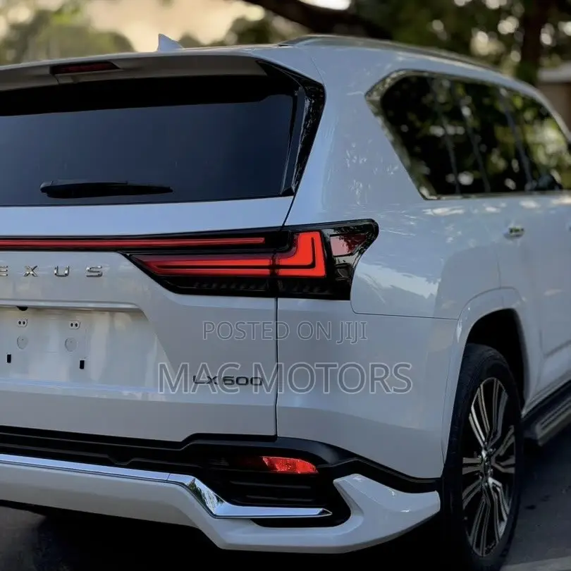 Lexus LX 600 2023 White