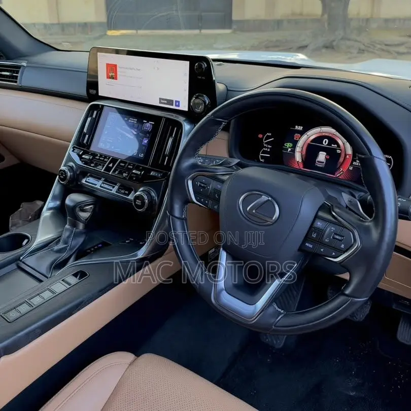 Lexus LX 600 2023 White