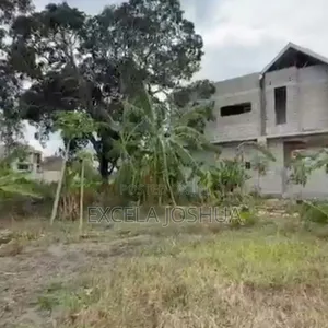 Kiwanja Kinauzwa Makongo Juu