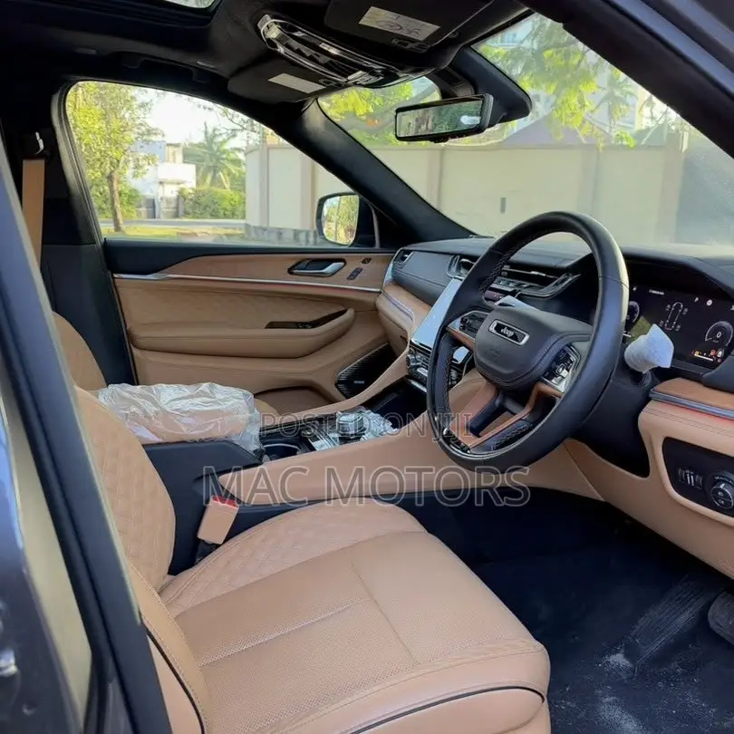Jeep Grand Cherokee L Summit 4WD 2024 Gray