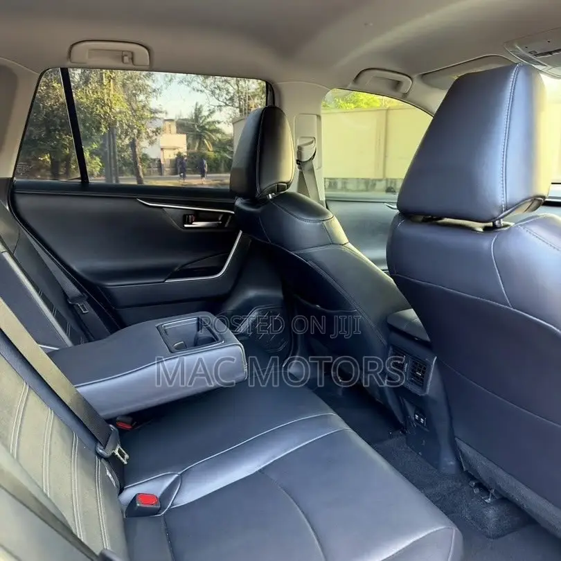 Toyota RAV4 2020 Gray